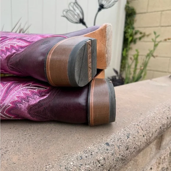 Ariat Women's Maroon and Magenta Western Boots - Picture 9 of 11